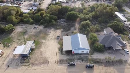 Industrial space for Sale at 210 6th St in ZAPATA