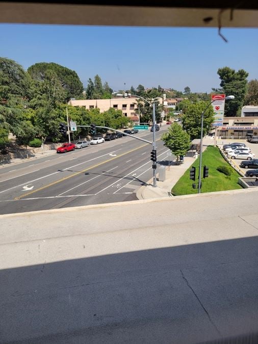 2600 Foothill Boulevard