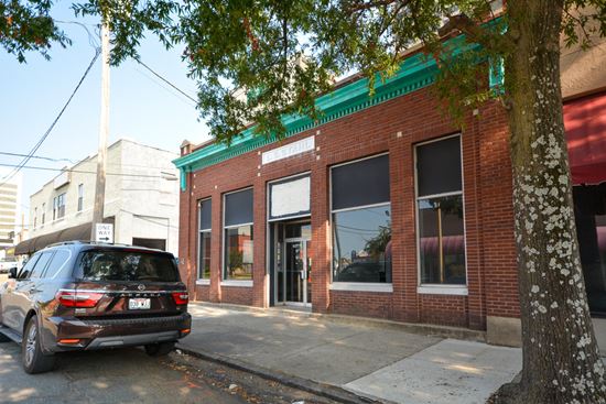 Office For Rent at 412 W. 7th St | CommercialSearch