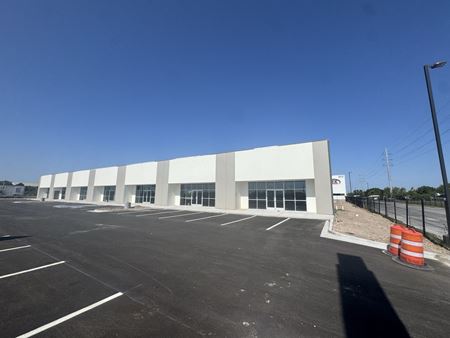 Industrial space for Rent at 5101 North Cage Boulevard in Pharr