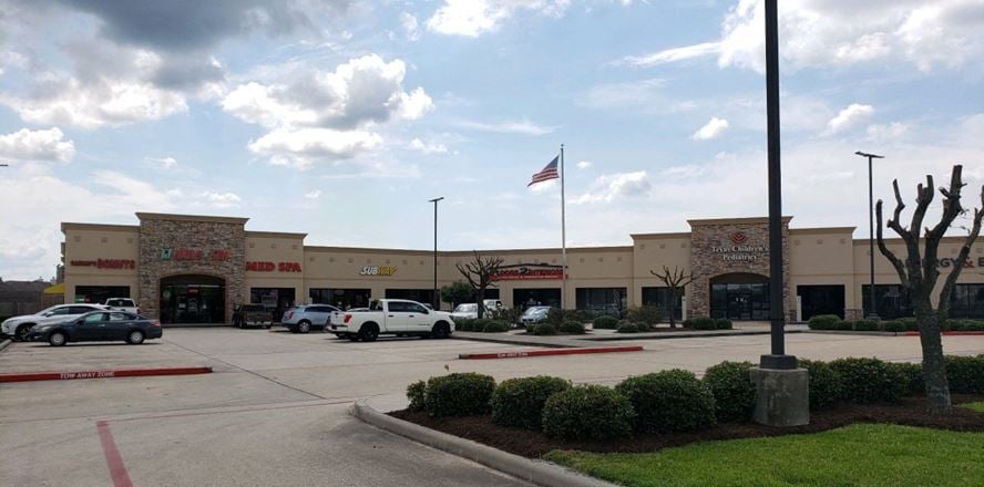 Chase Plaza
