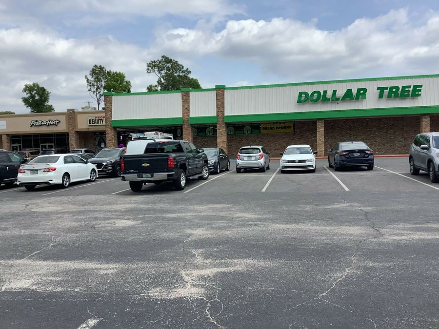 Retail Space For Lease on N. 9th Ave