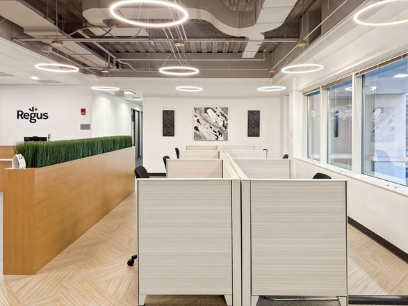 Regus - Schaumburg - McConnor Pkwy