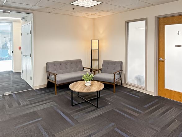 Regus - Westwood - University Ave