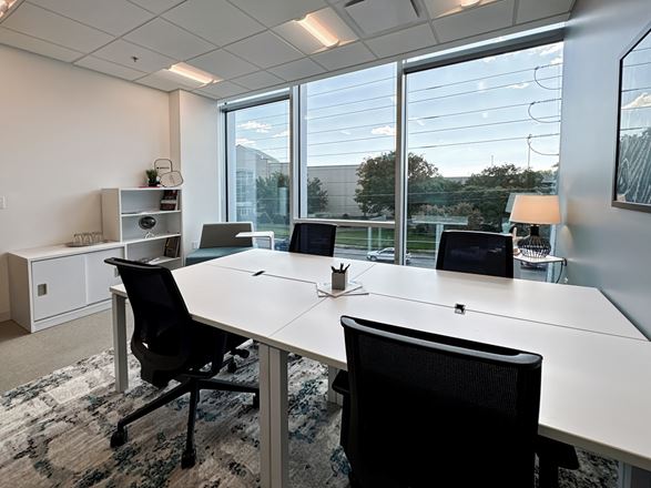 Spaces - Raleigh - Spaces Crabtree Terrace