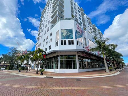 A New Retail Landmark Destination in the Heart of Downtown Sarasota - Sarasota