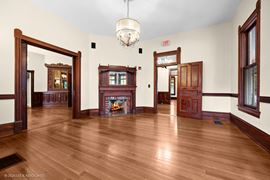 Historic Retail/Hotel/2nd Gen Restaurant/Event Space in Downtown Alachua, Florida
