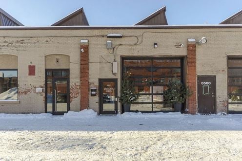 153-155 Beaubien