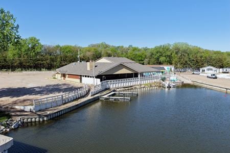 Retail space for Sale at 980 County Road W in Fremont