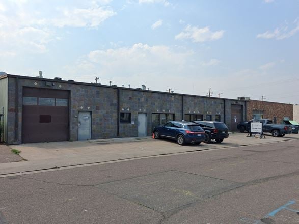 15,285 SF Industrial for sale - owner/user or investor opportunity