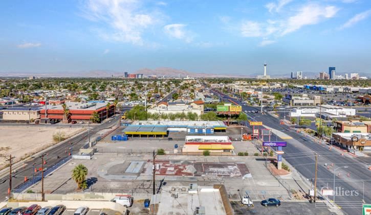 Retail Pad with Charleston Blvd. Frontage