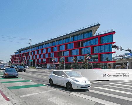 Commercial space for Rent at 8900 Venice Blvd in Culver City