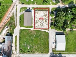 PRICE REDUCED: 0.36 acres near Chestnut Expressway