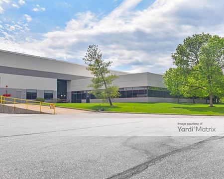 Photo of commercial space at 8195 Lackland Road in St. Louis