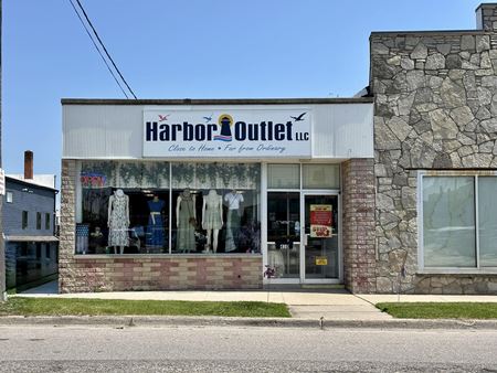 Photo of commercial space at 410 Water St in Cheboygan