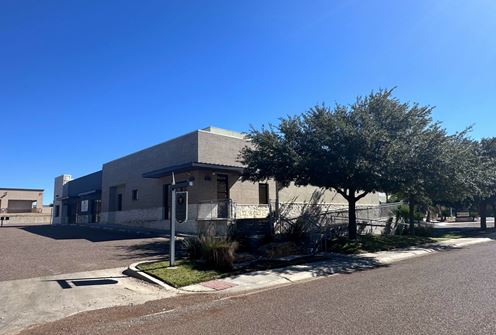 6547 Star Ct., Suite 101
