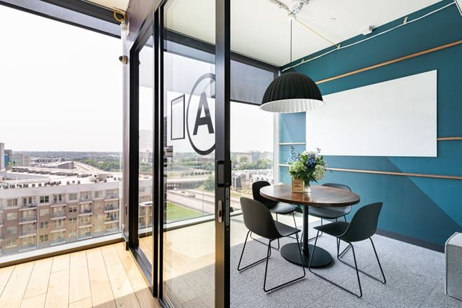 WeWork - 615 S College St
