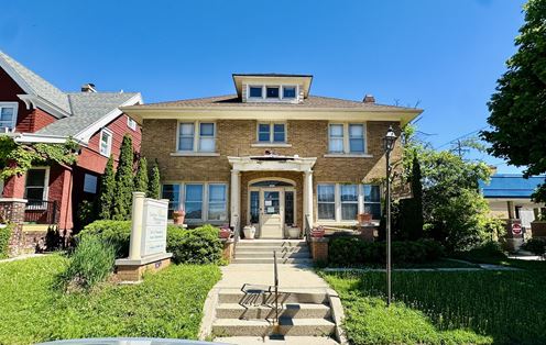 3552 E Layton Ave