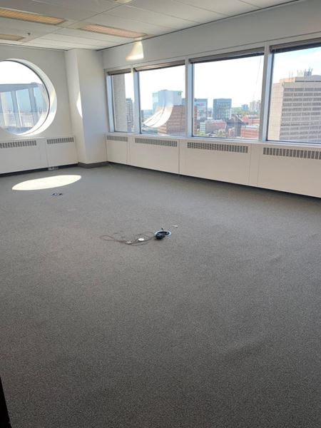 1903     Galerie de photos de l'espace 3