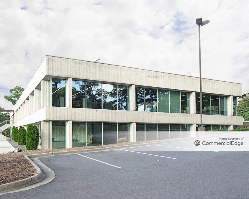 2555 Cumberland Pkwy SE, Atlanta, GA 30339