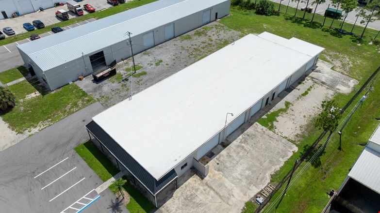 8,309 SF Auto Repair / Flex Building on 1.19 AC For Lease