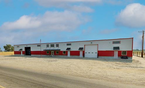 4,500 SF with Loading Dock