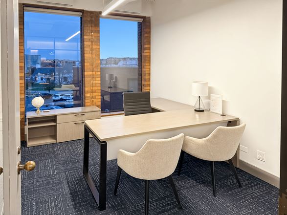 Signature - Chicago - Park Ridge