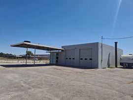 2231 S Van Buren