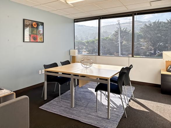CA, Sausalito - Harbor Drive Executive Park