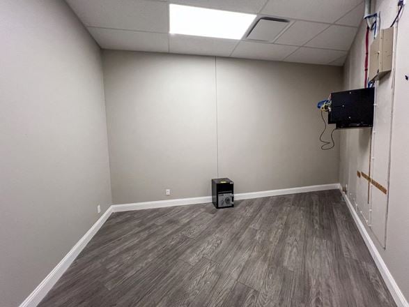 High-Visibility Retail, Showroom & Flex Space Near I-90