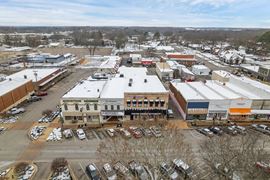 52 S Main St