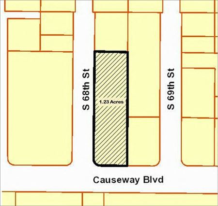 6802 Causeway Blvd - Tampa