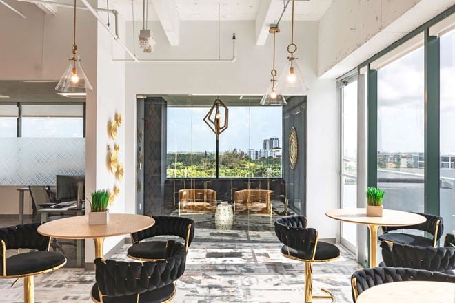 Quest Workspaces - Quest - Two Doral Center