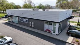 2910 W. Peterson | West Ridge | Endcap for LEASE