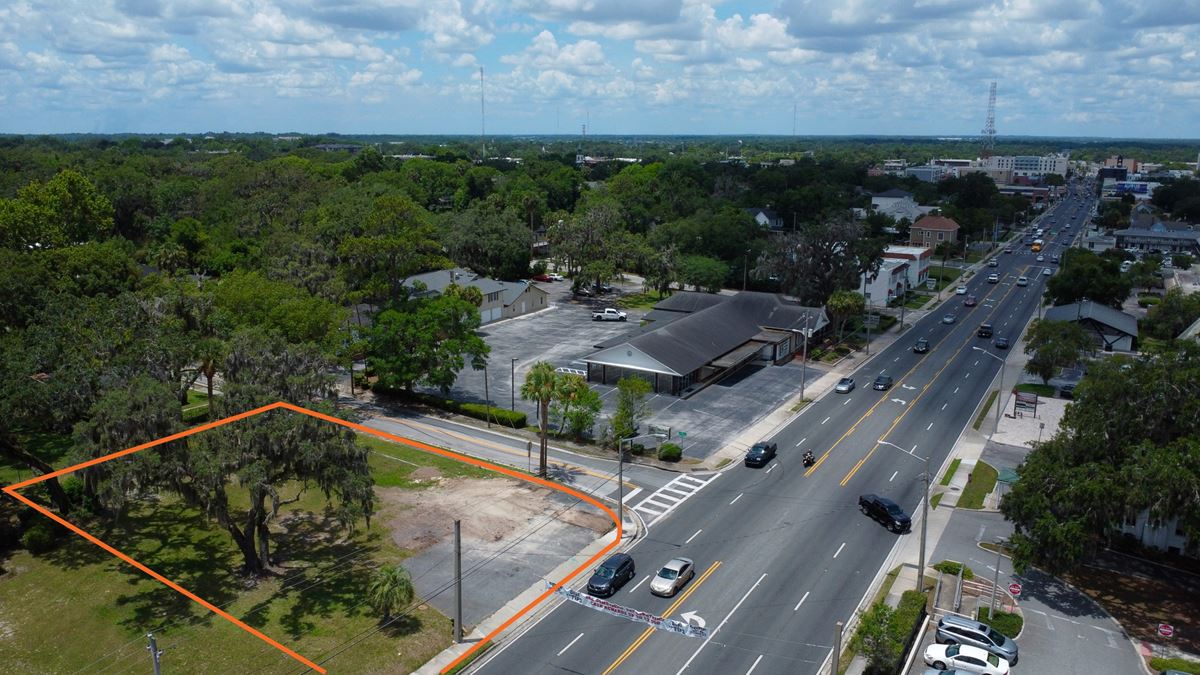 Hwy 40/Silver Springs Blvd Hard Corner
