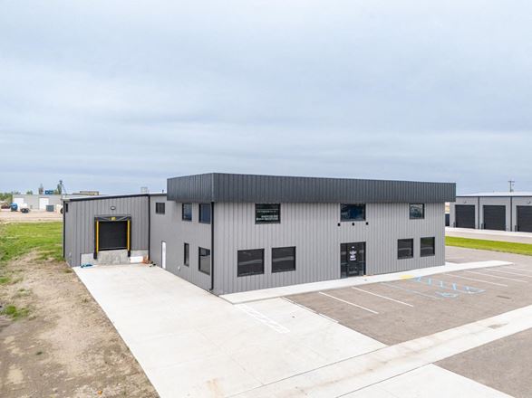2022 Commercial Shop For Sale