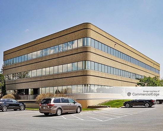 Roseville Office Plaza