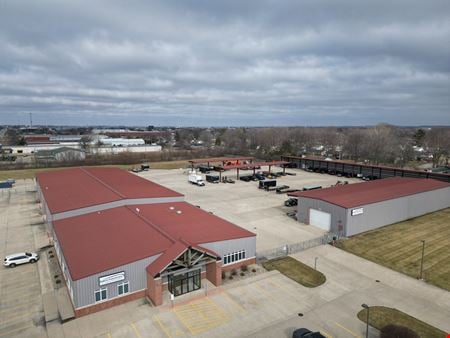Photo of commercial space at 1720 W Anthony Dr in Champaign