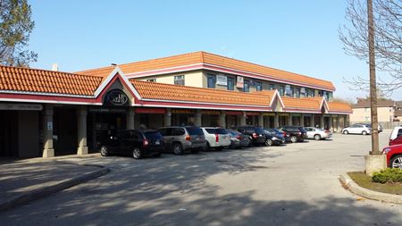 Retail space for Rent at 1107 Lorne Park Road in Mississauga