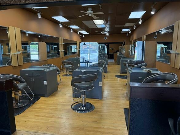 Country Corners Center