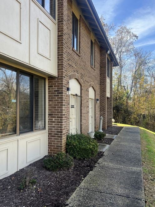 Lynchburg Office Condominium for Lease