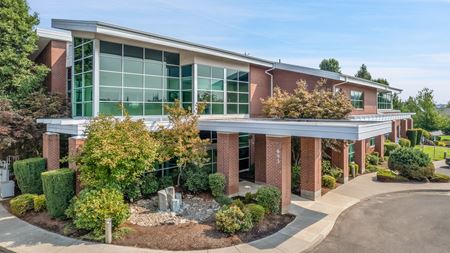 Office space for Rent at 693 Ray J Glatt Cir in Woodburn