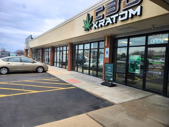 660 S Randall Rd - St Charles Retail