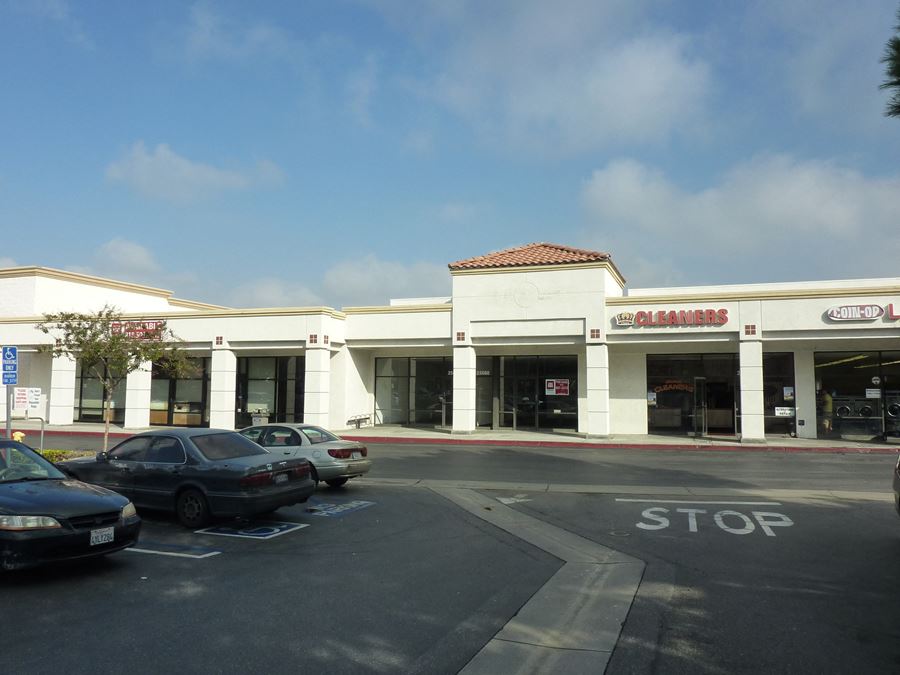 STATER BROS. ANCHORED SHOPPING CENTER