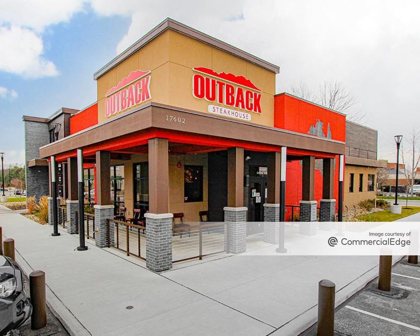 Royalton Collection 17800 Royalton Road, Strongsville, OH CommercialSearch