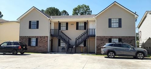 217, 219, 223, & 225  8th Street SW, Decatur, AL - - 24 unit Portfolio