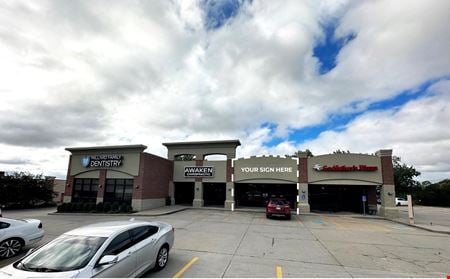 Retail space for Rent at 14137 Q Street in Omaha