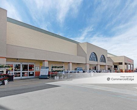 Playa Galleria Shopping Center - Home Depot - Stanton