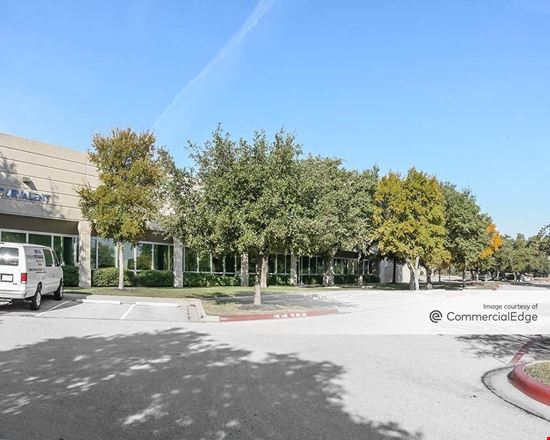Arrow Point Business Park