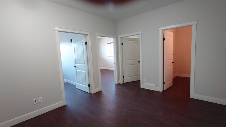 7700 76th Street Close (Building 400)